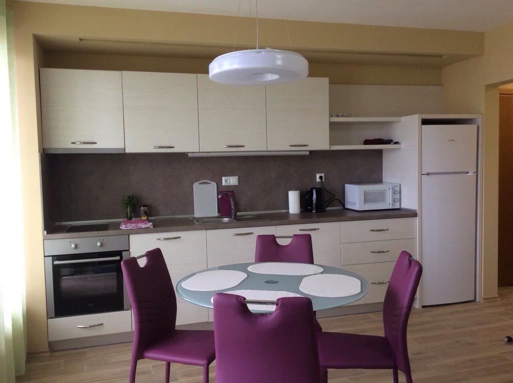 Apartment Morskoi Gnom بورغاس المظهر الخارجي الصورة